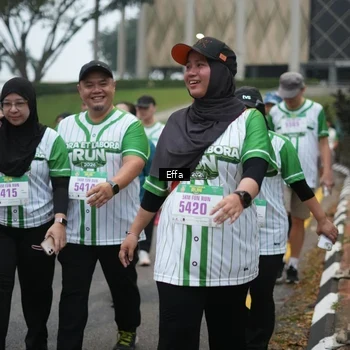 Runner Photo 8648042