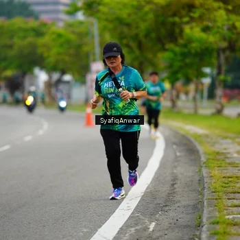 Runner Photo 8648081