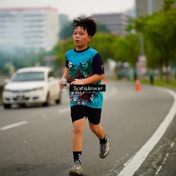 Runner Photo 8648084