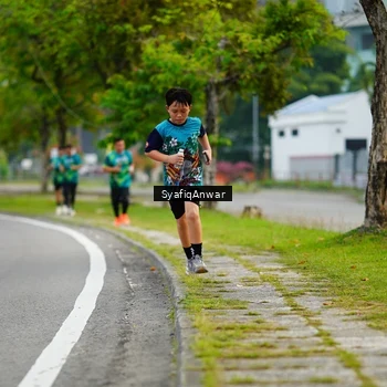 Runner Photo 8648110