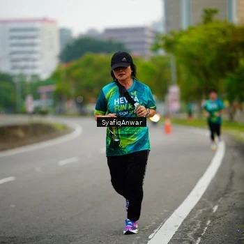 Runner Photo 8648139