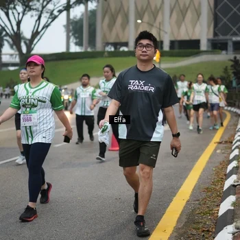 Runner Photo 8648158