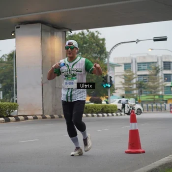 Runner Photo 8648167