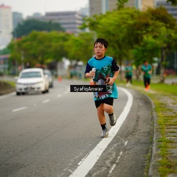 Runner Photo 8648195