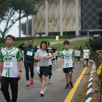 Runner Photo 8648203