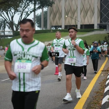 Runner Photo 8648258