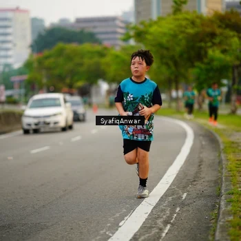 Runner Photo 8648269