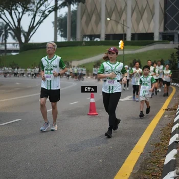 Runner Photo 8648291