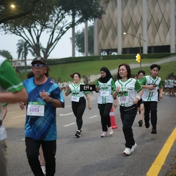Runner Photo 8648315