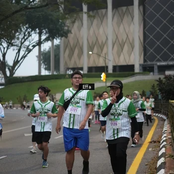 Runner Photo 8648316