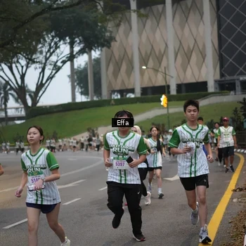 Runner Photo 8648330