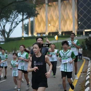 Runner Photo 8648336