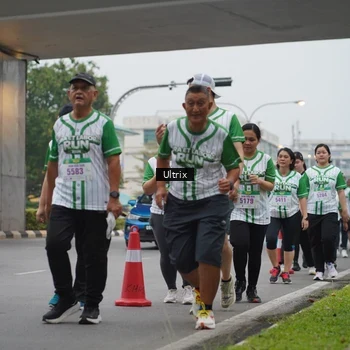 Runner Photo 8648343