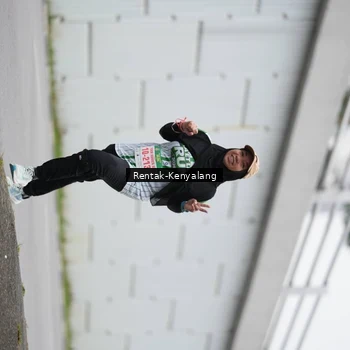 Runner Photo 8648394