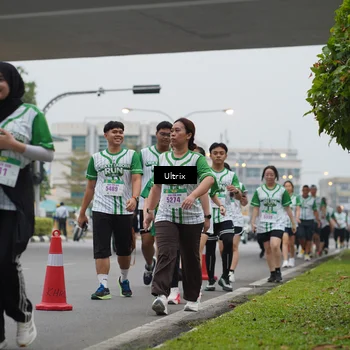 Runner Photo 8648399