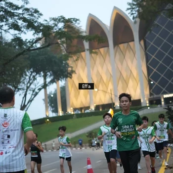 Runner Photo 8648401