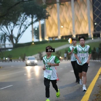 Runner Photo 8648443