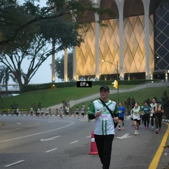 Runner Photo 8648445