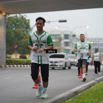 Runner Photo 8648459