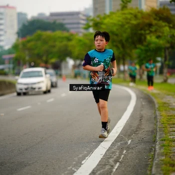 Runner Photo 8648463