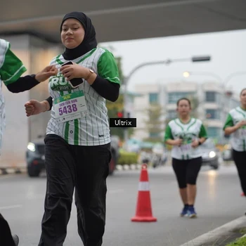 Runner Photo 8648471