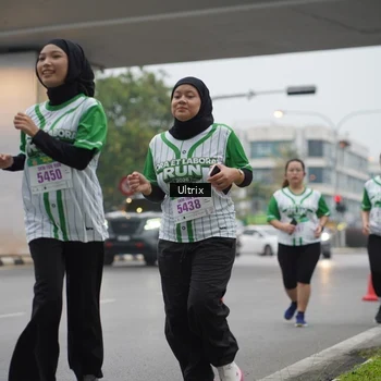 Runner Photo 8648473