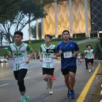 Runner Photo 8648477