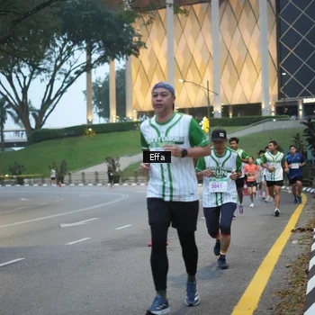 Runner Photo 8648499