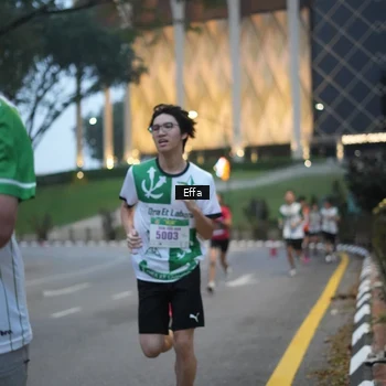 Runner Photo 8648564