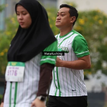 Runner Photo 8648694