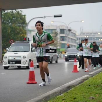 Runner Photo 8648871