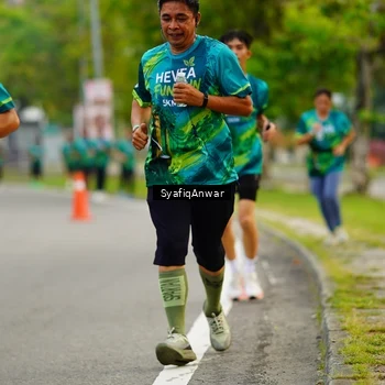 Runner Photo 8648891
