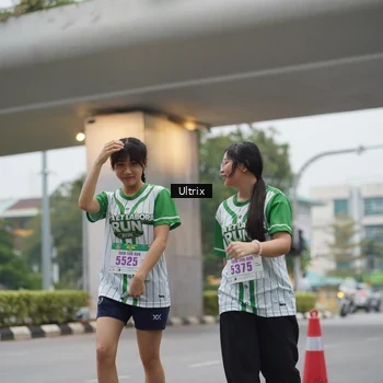 Runner Photo 8648924