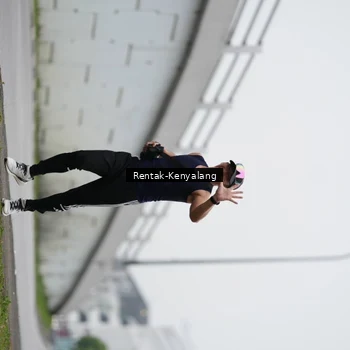 Runner Photo 8648942