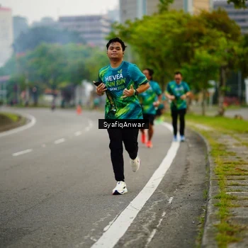 Runner Photo 8649007