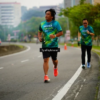 Runner Photo 8649109