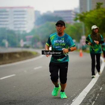 Runner Photo 8649124