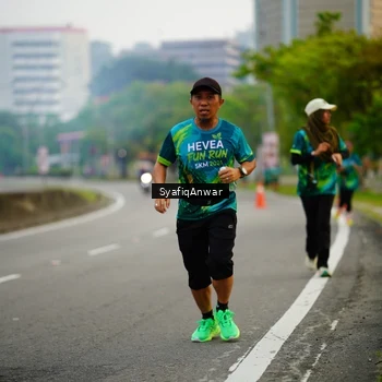 Runner Photo 8649128
