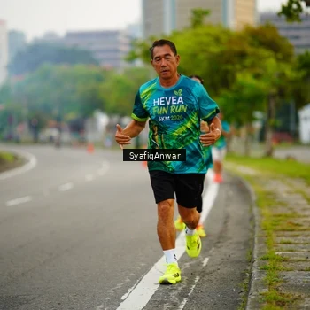 Runner Photo 8649218