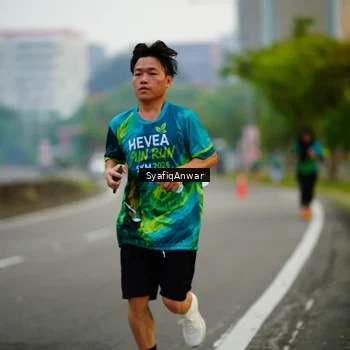 Runner Photo 8649245