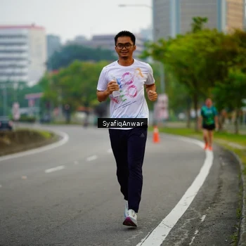 Runner Photo 8649310