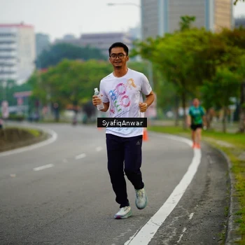 Runner Photo 8649311