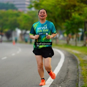 Runner Photo 8649313