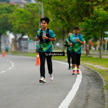 Runner Photo 8649327