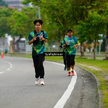 Runner Photo 8649349