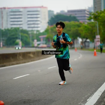 Runner Photo 8649352