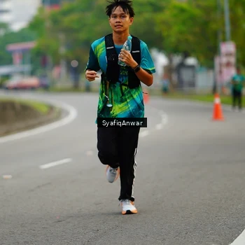Runner Photo 8649353