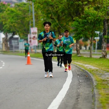 Runner Photo 8649356