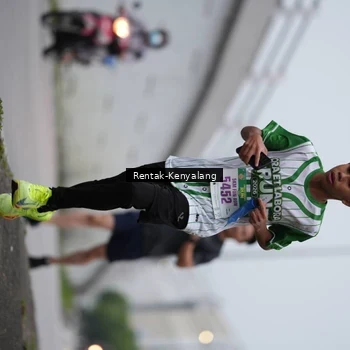 Runner Photo 8649413