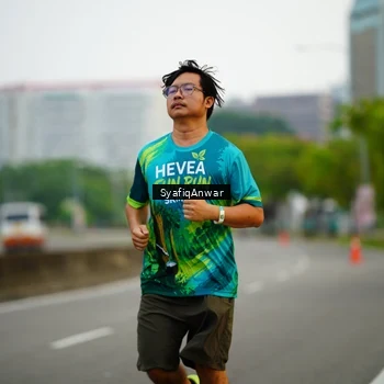 Runner Photo 8649773